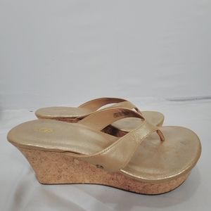 UGG Natassia Cork Thong Wedge Sandals Gold Sz 10